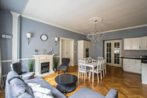 Luxury Central 150m2 Apartment on Wencelas Square with Private Garage